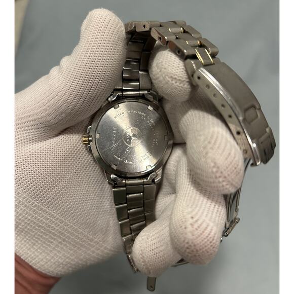 Vintage Seiko V742-8119 Brown Dial Date Watch Two-Tone Stainless Steel 50M - Picture 5 of 9